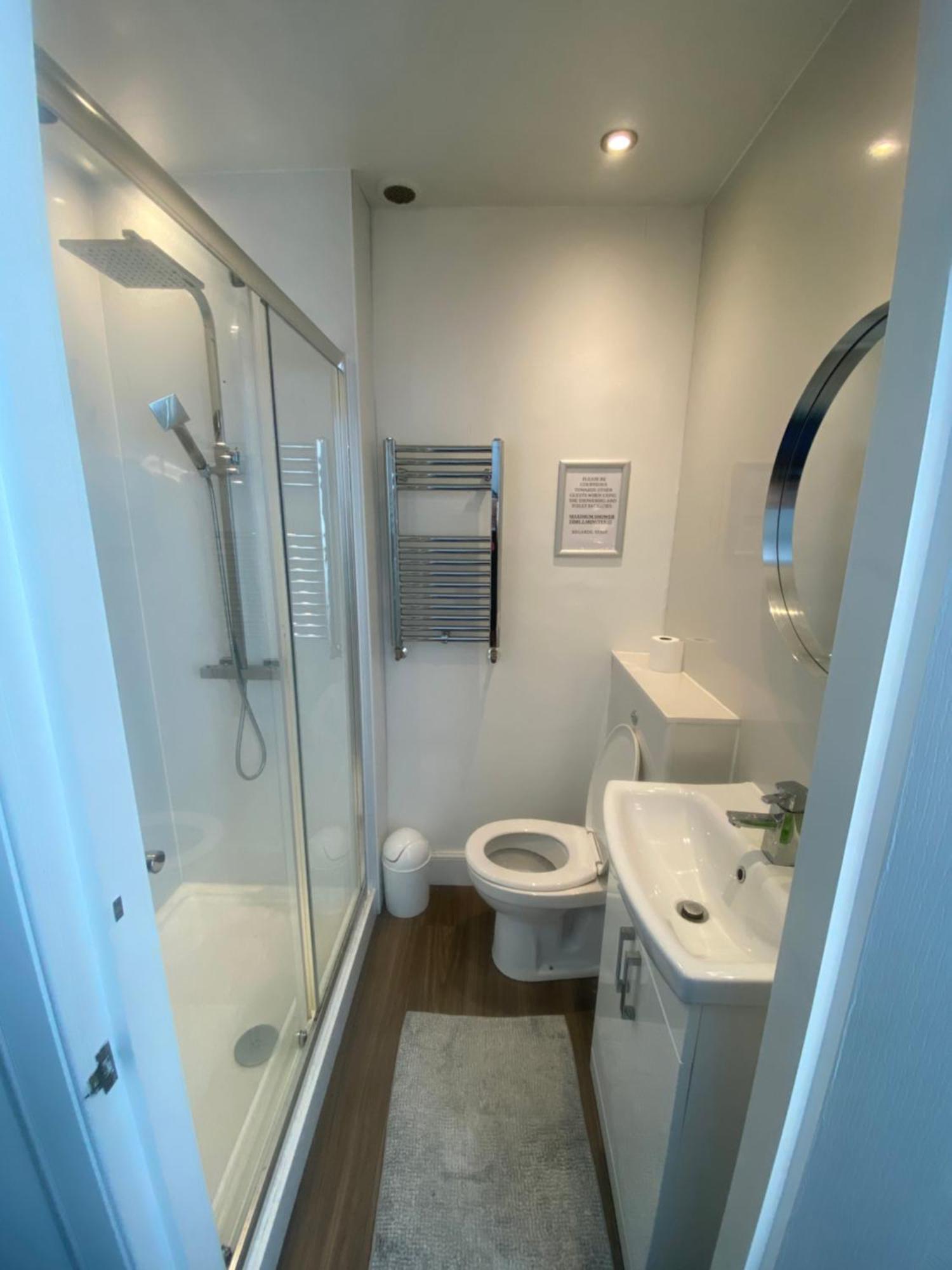 West Side Hostel Edinburgh